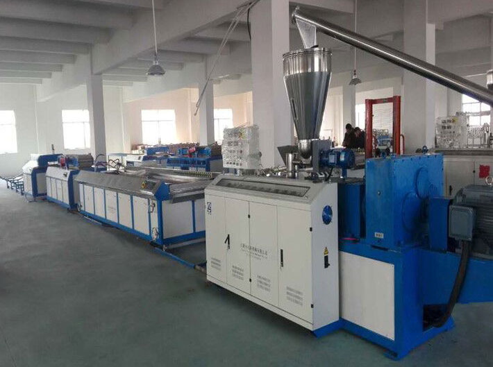 PVC家具板生產(chǎn)線【板材特性_應用范圍】